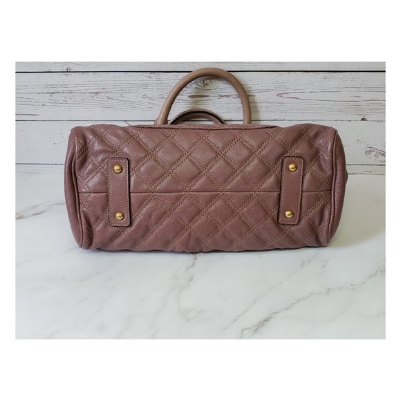 Marc Jacobs Lindy Quilted Mini Stam Satchel Bag - Picture 11 of 12